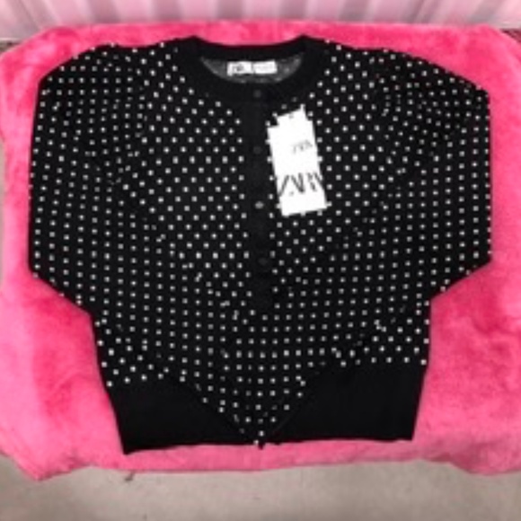 ZARA Prim quality Set Top/Buttoned Knit Sweater, M, NWT - Picture 2 of 7